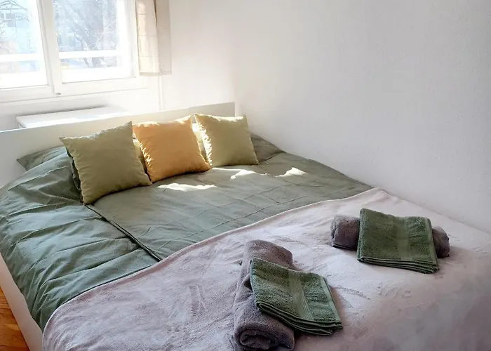 Golden Pear * Βουδαπέστη