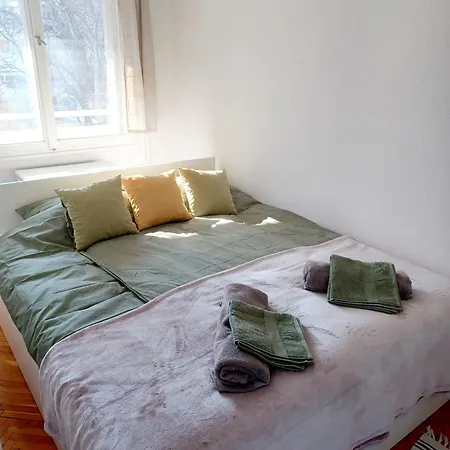 Golden Pear * 부다페스트