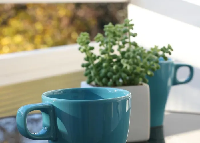 Golden Pear Apartment *